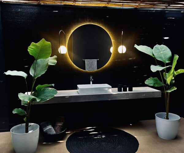 WhatsApp Image 2025-10-24 at 09.58.23